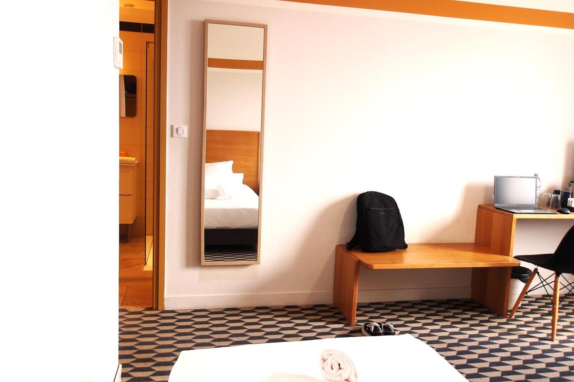 Hotel La Maison Des Ocres - Provence 3*