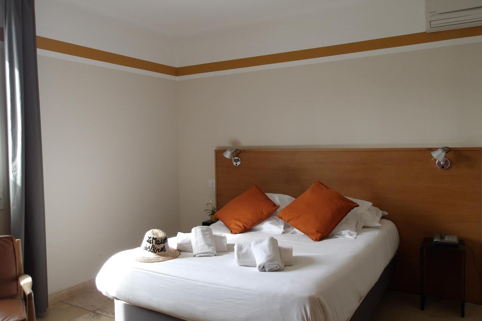 La Maison Des Ocres - Provence 3*